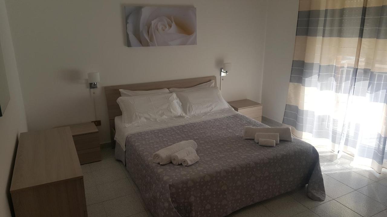 Appartement Giusy'S Place 1 à Campofelice Di Roccella Extérieur photo